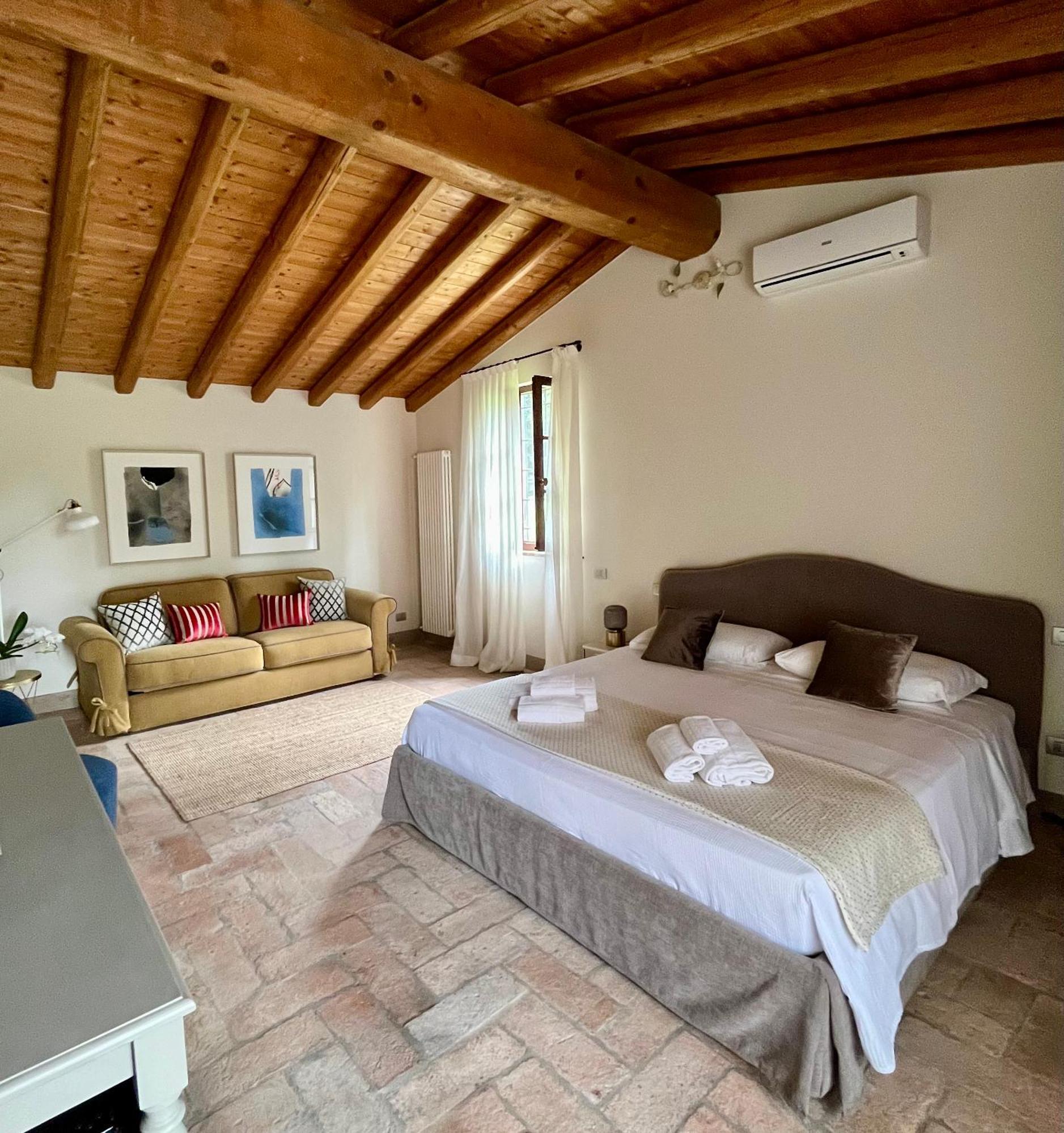 Le Mansarine Charme B&B Castellaro  Ngoại thất bức ảnh